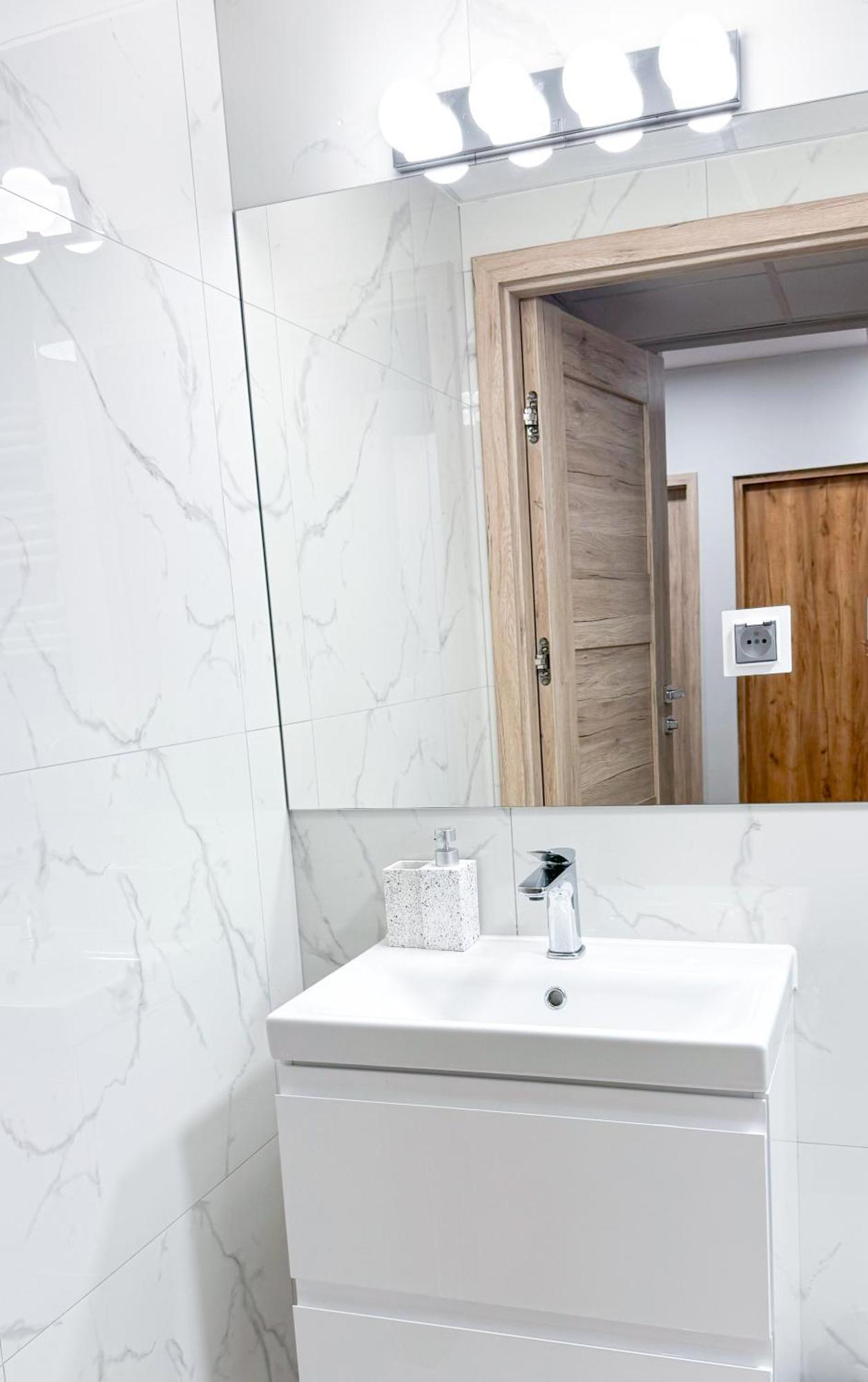 A1 - Kings Big - Haven - Two Shared Bathrooms Apartmán