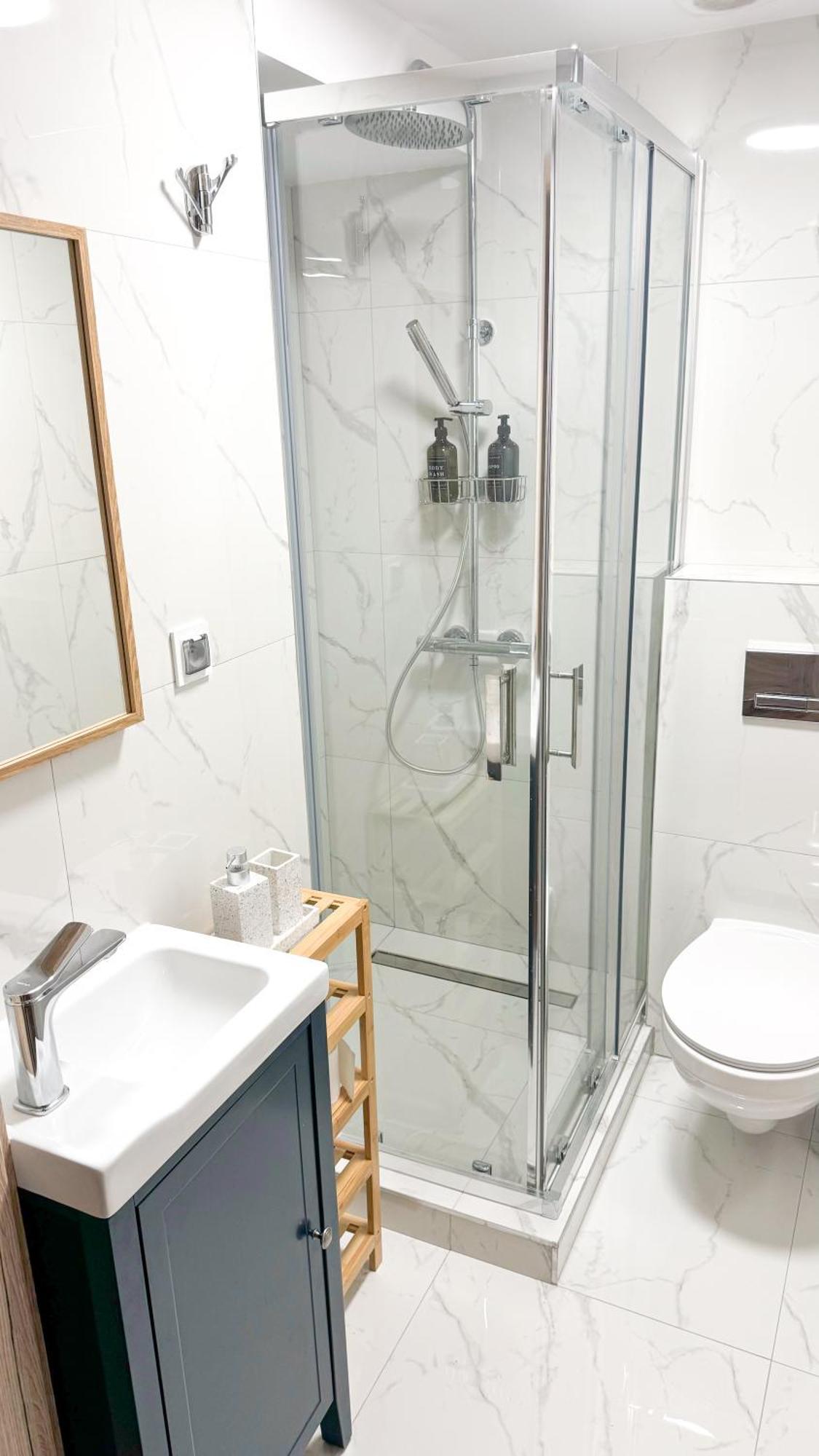 A1 - Kings Big - Haven - Two Shared Bathrooms * Varšava